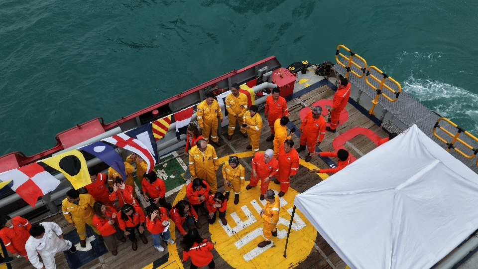 Synergy Aurora Vessel